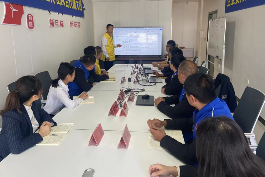 正是在这高度配合与严格的要求.png 正是在这高度配合与严格的要求.png